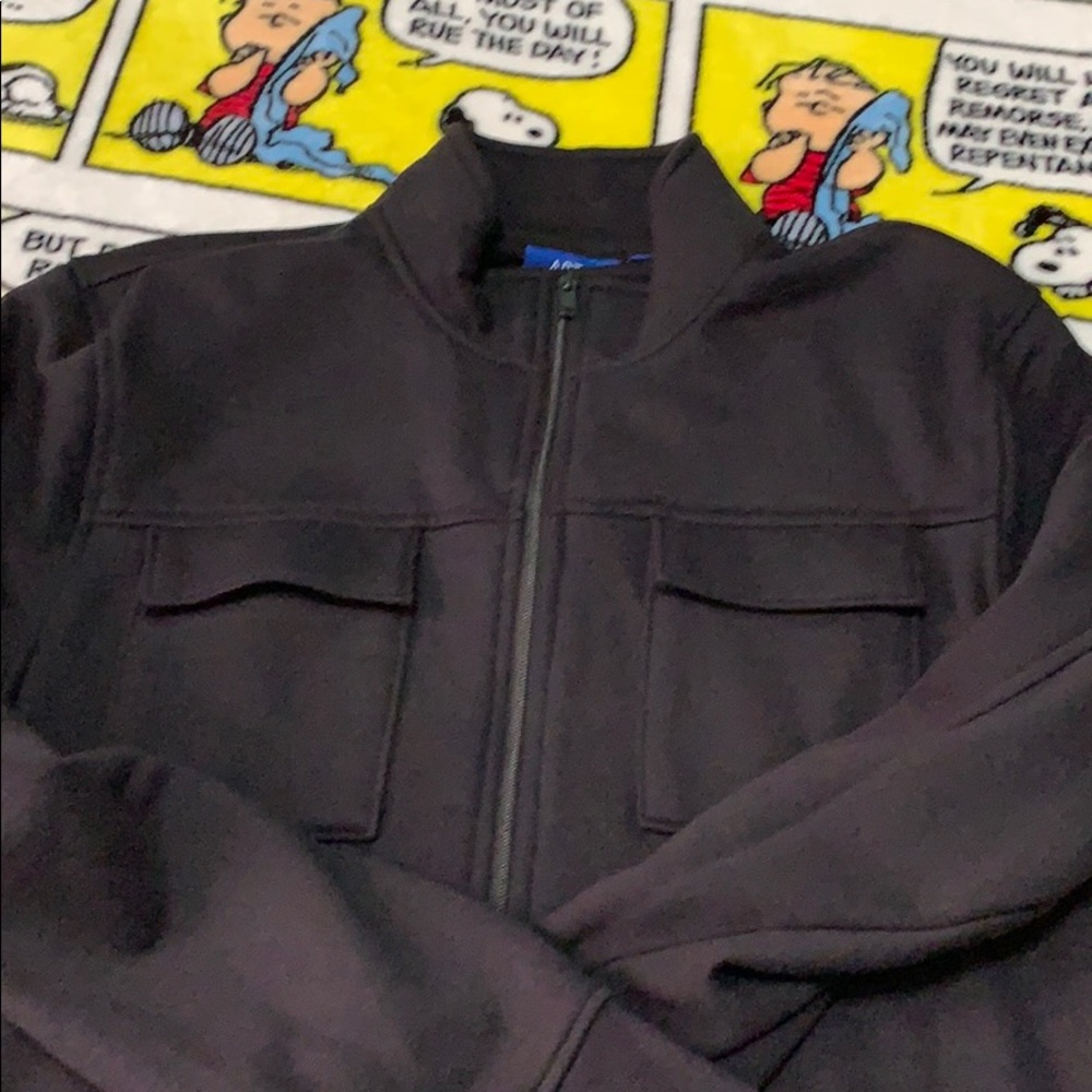 Apt 9 size L black jacket man mint condition